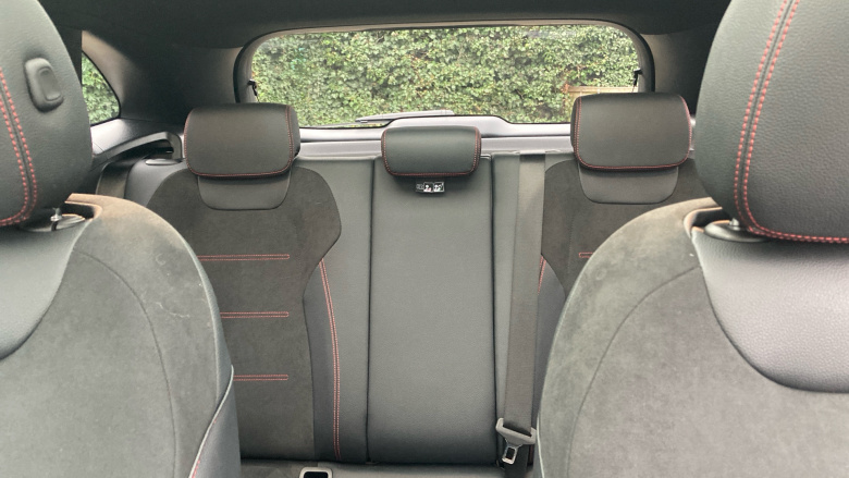 Mercedes-Benz GLA 220d 4Matic AMG Line Premium Plus 5dr Auto Diesel Hatchback